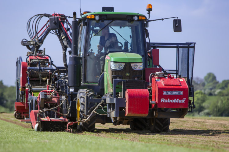 Garden turf harvesting